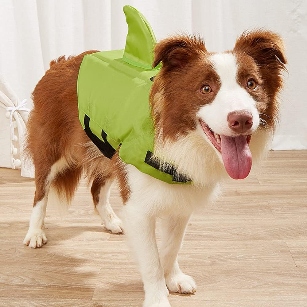 Dog Life Jacket- Preserver with Adjustable Belt, Pet Swimming Shark Jacket for Short Nose Dog (Pug,Bulldog,Poodle,Bull Terrier,Labrador) (Green, Medium)