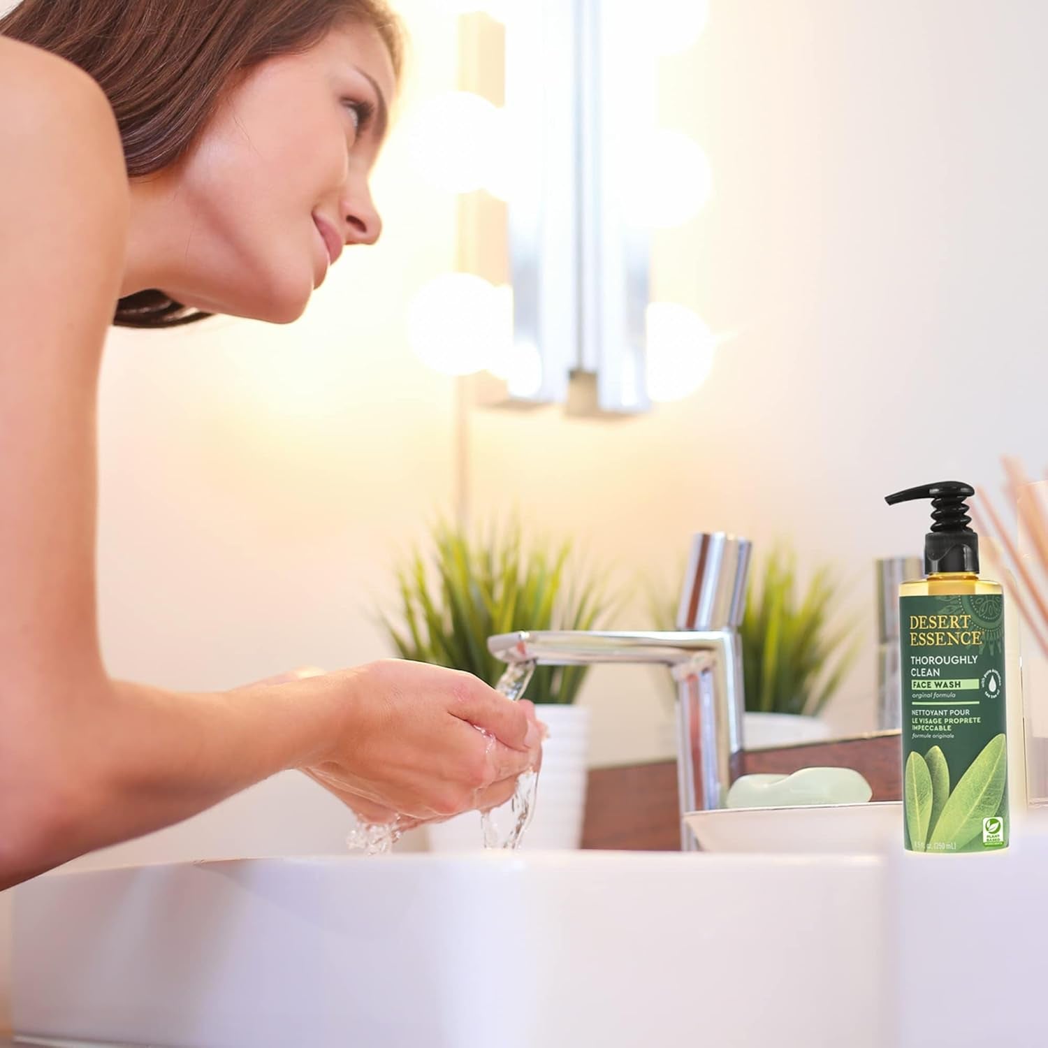 Thoroughly Clean Face Wash with Tea Tree Oil, Castile Soap and Coconut Oil - Organic Facial Cleanser for Sensitive and Oily Skin, Vegan & Cruelty-Free, 32 Fl Oz